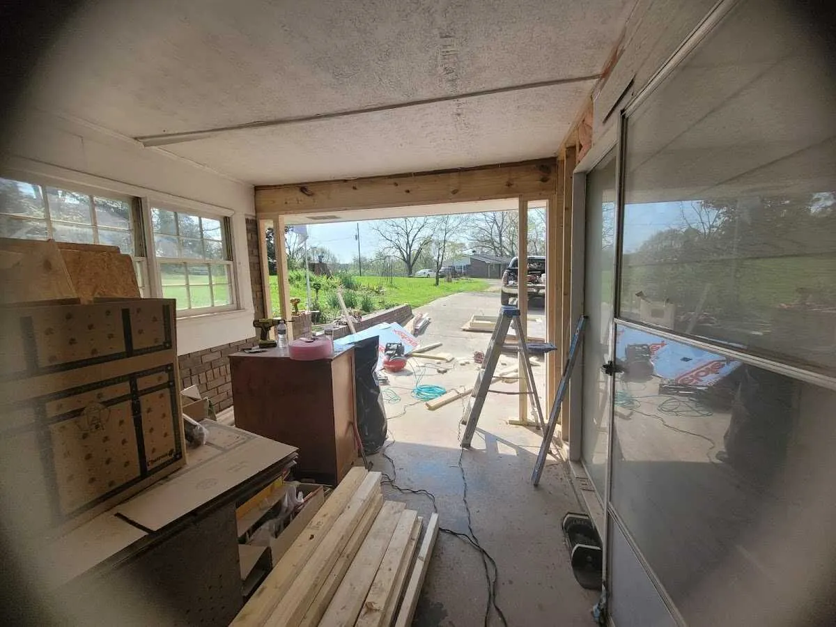 Air movers and dehumidifier for Drying & Dehumidification in Lee's Summit